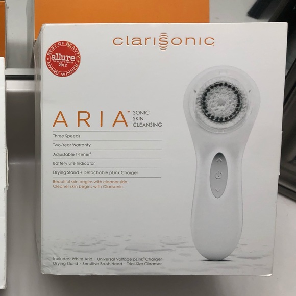 Sold - Picture 1 of 4